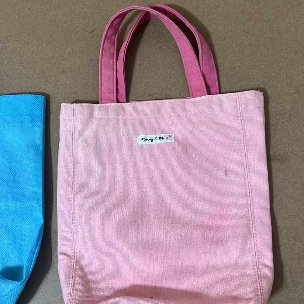 Hello Kitty Totes ⬇️ - Picture 7 of 7
